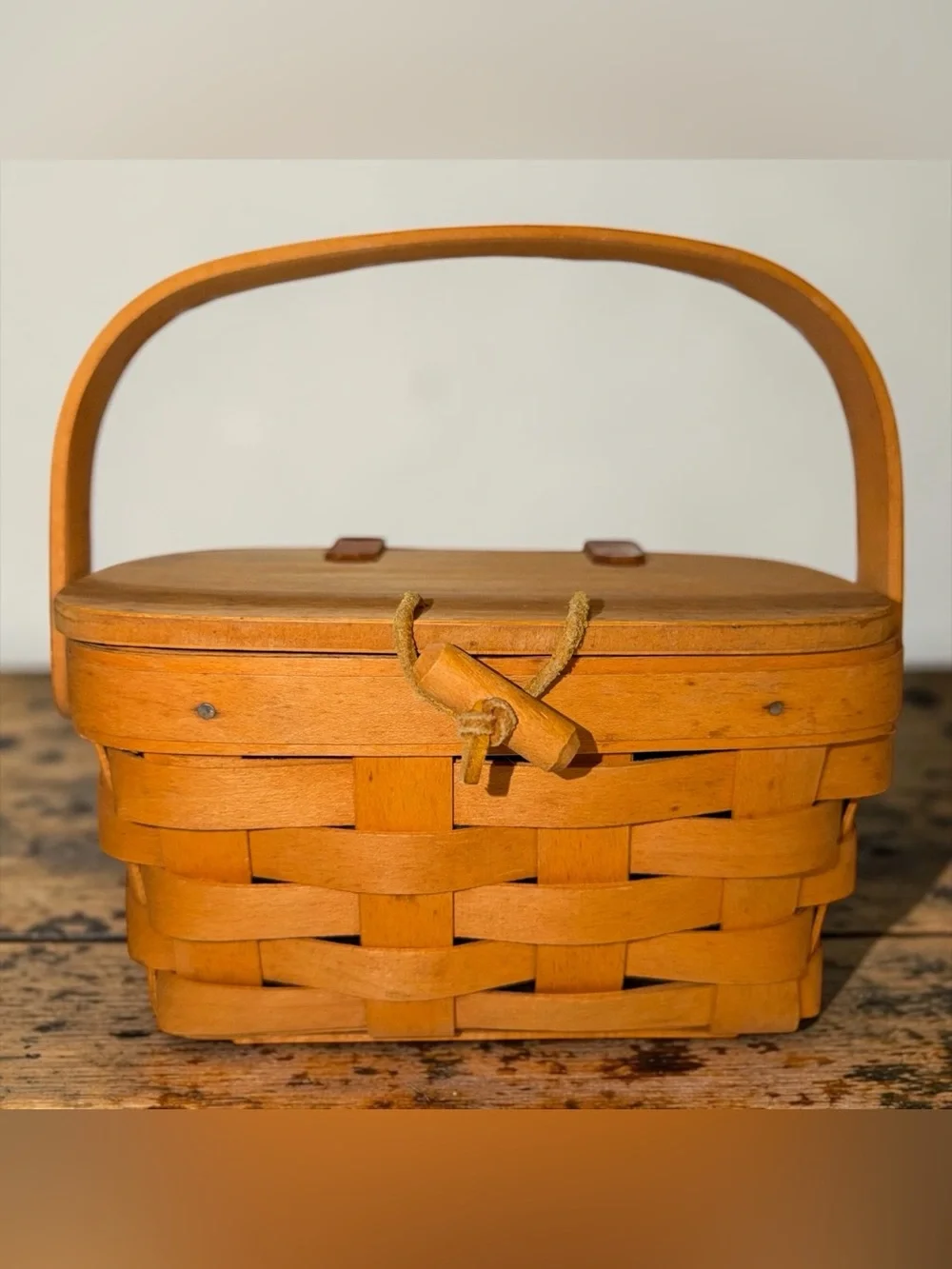 Longaberger Honey Brown Woven Wood Basket with Handle